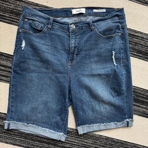 Angels Short Women's Dark Wash Signature Bermuda Jeans Short Size 16